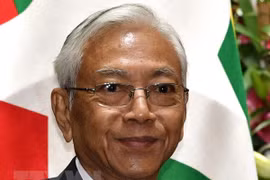 Myanmar President U Htin Kyaw steps down