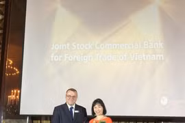 Vietcombank receives Mobile Banking Initiative of the Year award