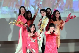 Vietnamese students in Moscow celebrate Tet