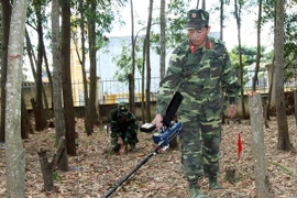 US organisation honoured for post-war recovery in Vietnam 