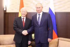 Party chief’s visits create new push for ties with Russia, Hungary