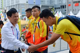 ASIAD 2018: Minister visits Vietnamese delegation in athletes’ village