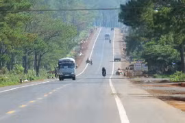 ADB helps to upgrade roads in Vietnam’s northwest region 