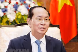 President leaves Hanoi for State visit to Japan
