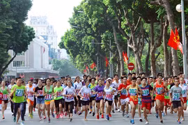 Nearly 8,000 people ready to run for peace