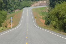 WB pledges 110-million-USD credit for Cambodia’s highway upgrading