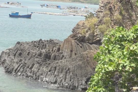 New rock formation found in Phu Yen province