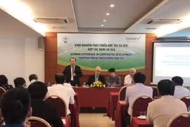 Vietnam, Germany share experience in cooperative development