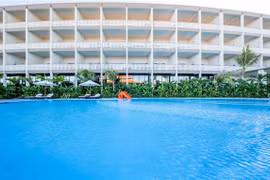 Japanese firm launches five-star resort in Quang Nam