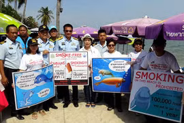 Thailand: Smoking ban comes into force at 24 beaches