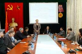 German left-wing party delegation learn about plight of Vietnamese AO/dioxin victims