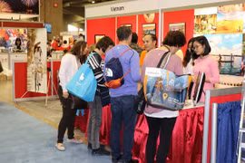 Vietnam leaves impression at tourism fair in Canada