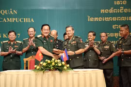 Vietnam, Cambodia step up cooperation in safeguarding border 