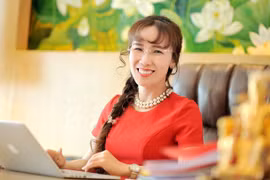 Vietjet Air CEO honoured by Forbes