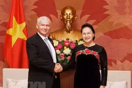 NA Chairwoman welcomes Hungarian chief prosecutor
