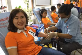  Health facilities call for blood donations for Tet