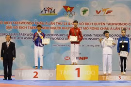 Vietnamese athlete wins gold medal at Asian Taekwondo Champs