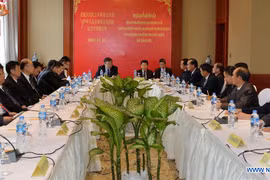 China, Laos to strengthen fight against cross-border crimes 