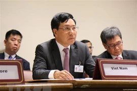 FM Pham Binh Minh co-chairs ASEAN-GCC ministerial meeting 