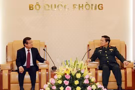 Defence Minister welcomes Cambodia’s interior ministry official