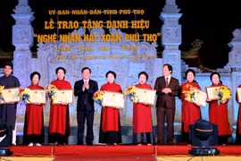 Phu Tho: 14 more Xoan singing artisans recognised