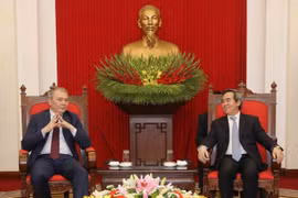 Communist Parties of Vietnam, Russia seek to bolster economic ties