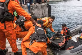 Indonesian police detain captain of sinking boat at Lake Toba 