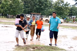 EVN offers support to victims of Lao dam collapse