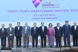 ASEAN economic ministers meet in Singapore