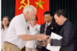 Vietnam Veterans of America members honoured
