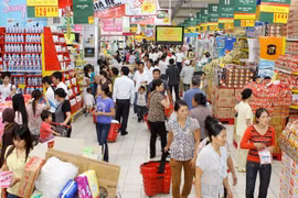 Hanoi works with nearby provinces to ensure Tet goods supply