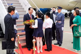 President Tran Dai Quang begins State visit to Japan