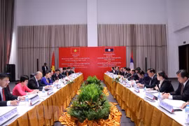 Laos asks Vietnam’s Ministry of Home Affairs for personnel training assistance