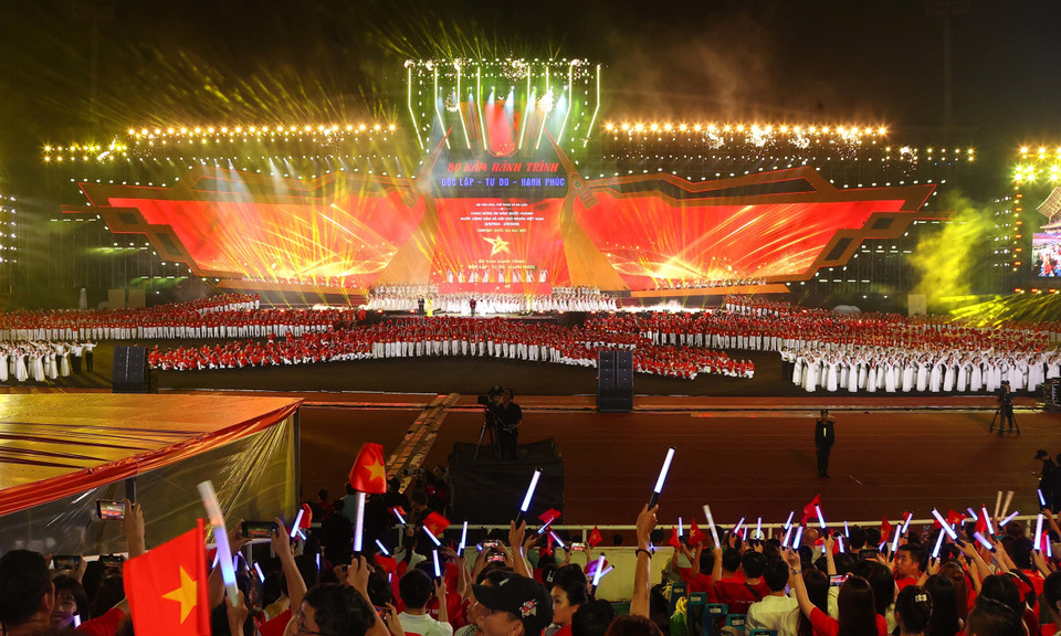 The major political and cultural event commemorates the 80th anniversary of the August Revolution (August 19, 1945- August 19, 2025) and Vietnam’s National Day (September 2, 1945- September 2, 2025), highlighting Vietnam’s eight decades of nation-building. (Photo: VNA)