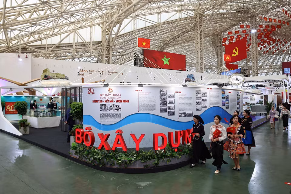 Ministry of Construction booth at the exhibition. (Photo: VNA)