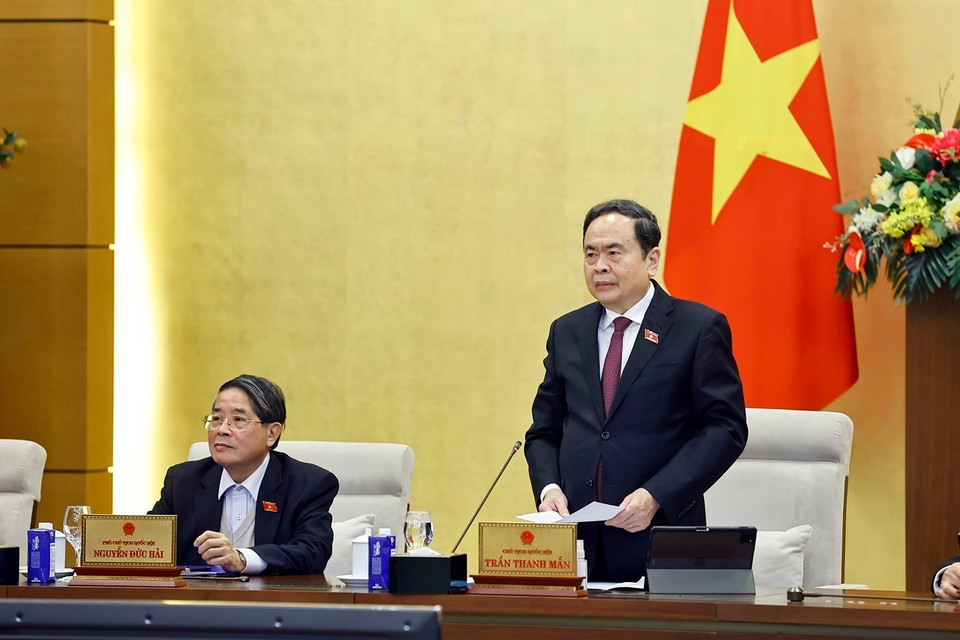 National Assembly Chairman Tran Thanh Man delivers the opening address at the session. (Photo: VNA)