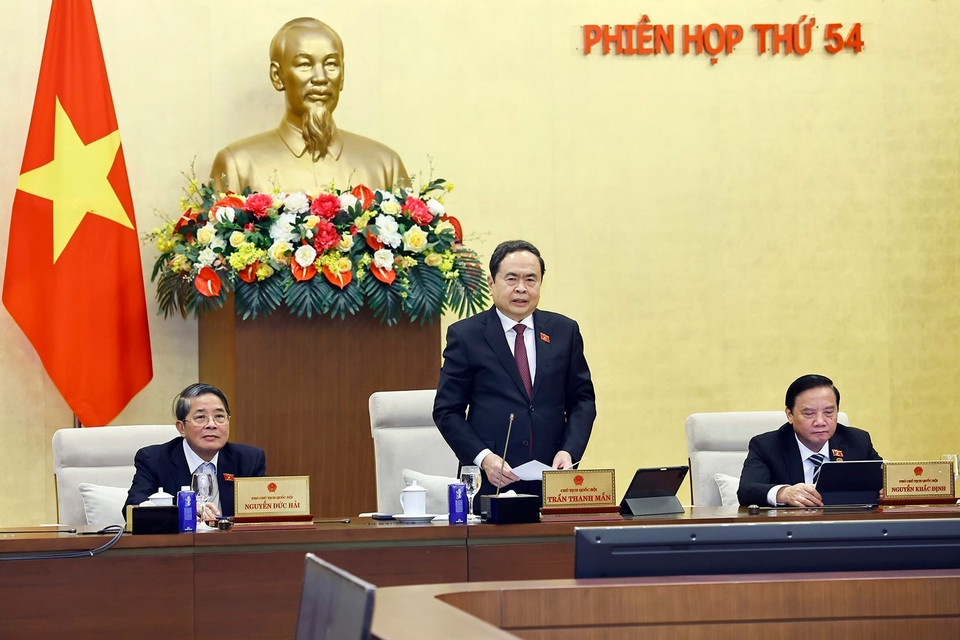 National Assembly Chairman Tran Thanh Man delivers the opening address at the session. (Photo: VNA)
