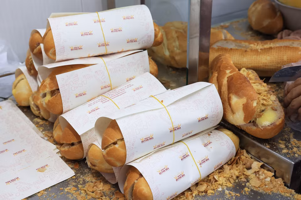 In June, Vietnamese banh mi was named among the world’s top 10 sandwiches. (Photo: VNA)
