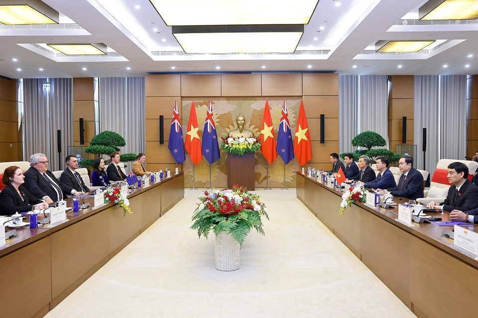 NA Chairman Tran Thanh Man holds talks with New Zealand House Speaker Gerry Brownlee. (Photo: VNA)
