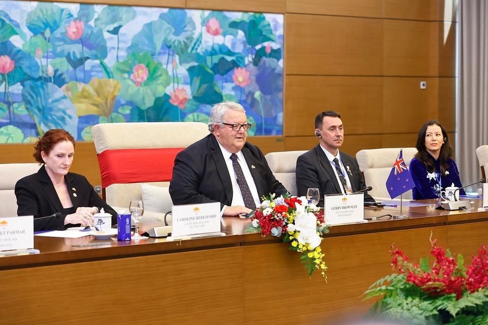 New Zealand House Speaker Gerry Brownlee delivers remarks. (Photo: VNA)