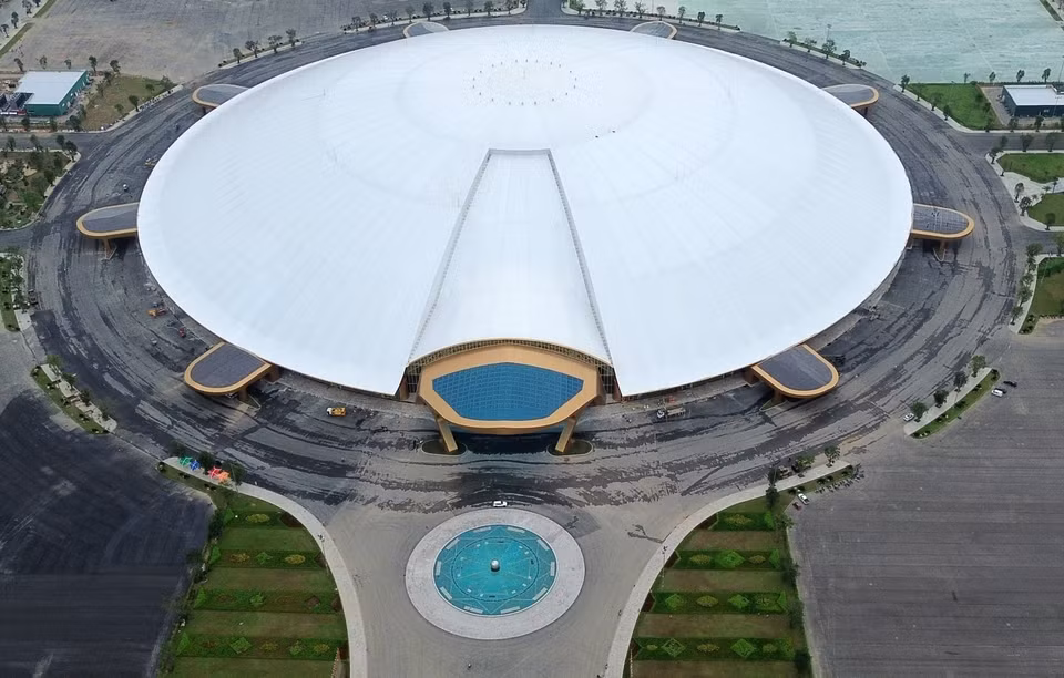 Kim Quy Hall stands out as the world’s largest circular exhibition building, covering 104,863m². (Photo: VNA)
