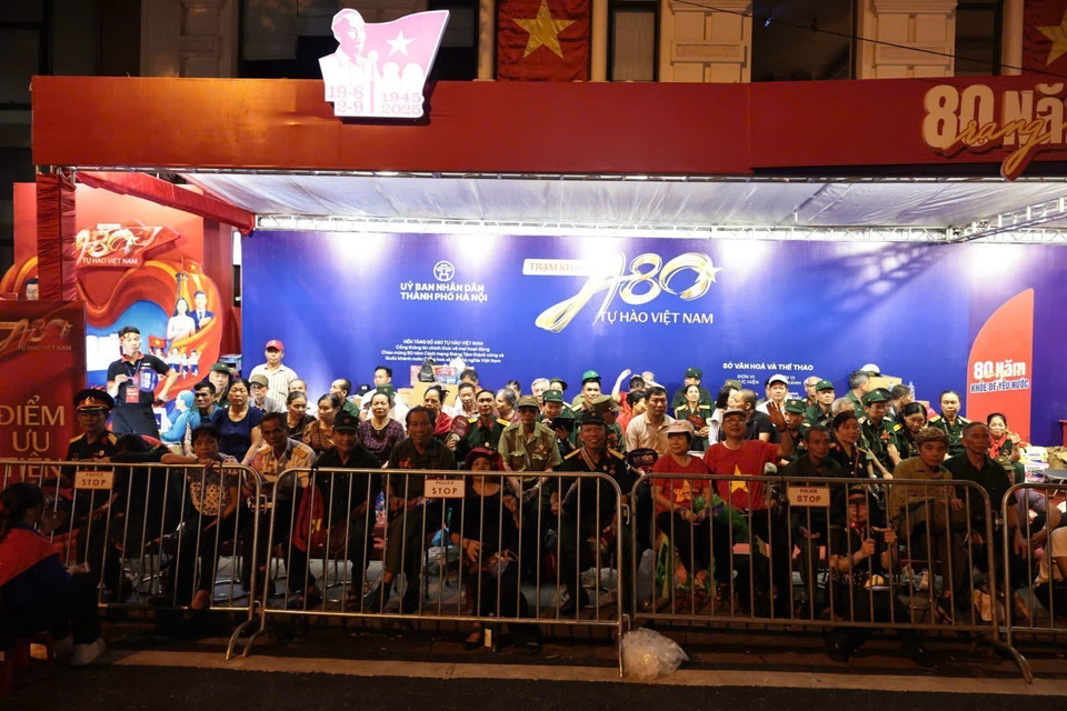 Around 8,000 priority seats are set aside for veterans at the September 2 parade. (Photo: VNA)