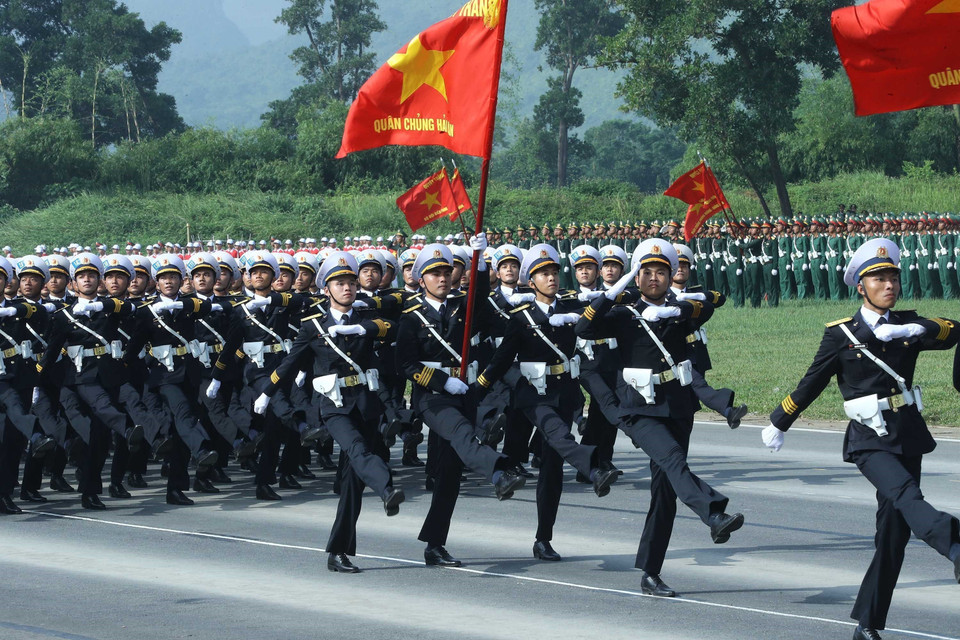 Officers of the Vietnam People’s Navy at the rehearsal. (Photo: VNA)