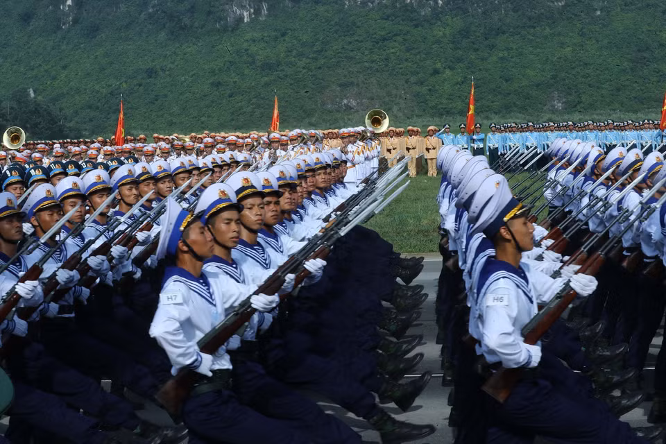 Officers representing the three military services during the rehearsal. (Photo: VNA)