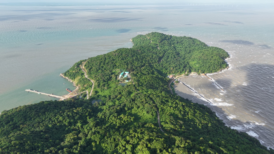 Another corner of the Hon Khoai island, Ca Mau province. (Photo: VNA)