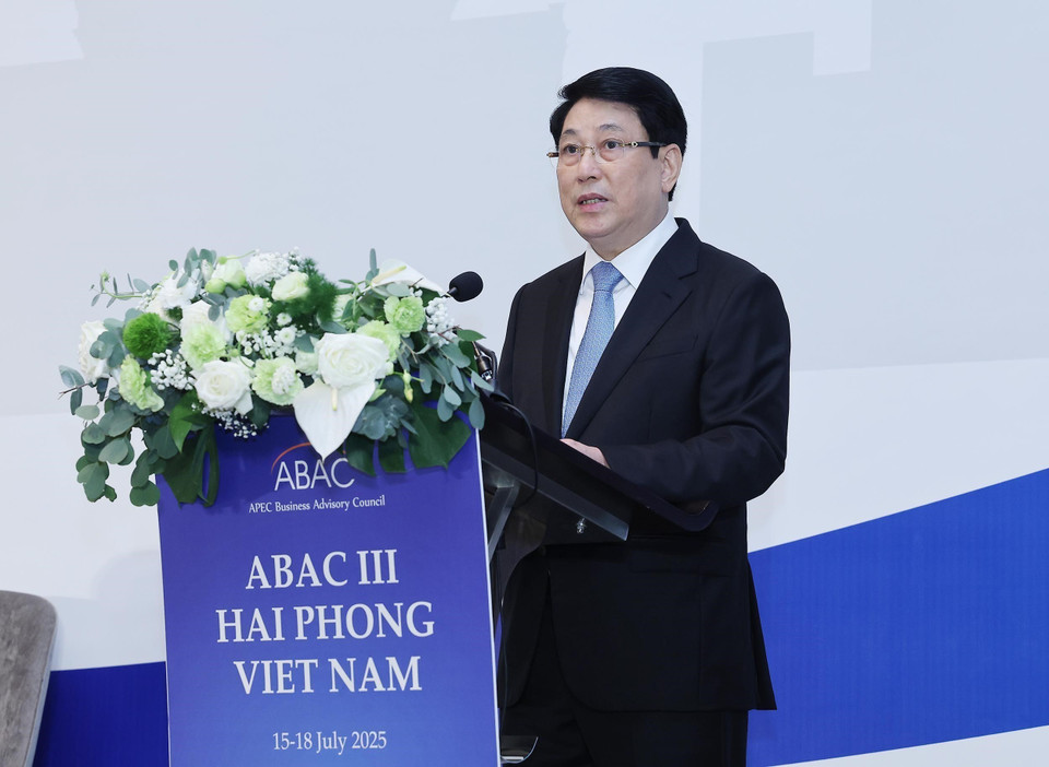 State President Luong Cuong speaks at the opening session of ABAC III. (Photo: VNA)