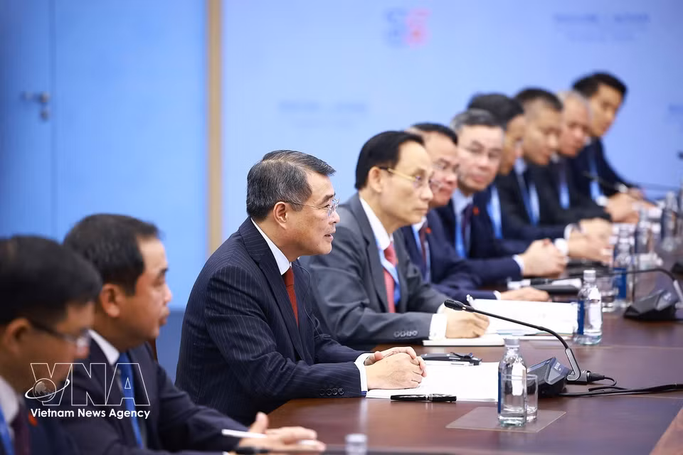 Gallery - Prime Minister Le Minh Hung meets Russian President Vladimir Putin - image 14