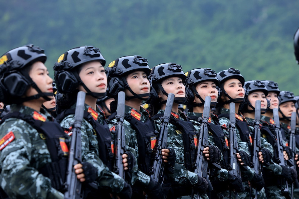 Female special task force officers. (Photo: VNA)