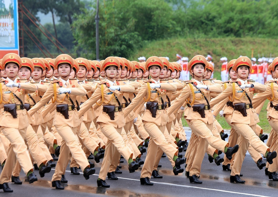 Female traffic police officers. (Photo: VNA)