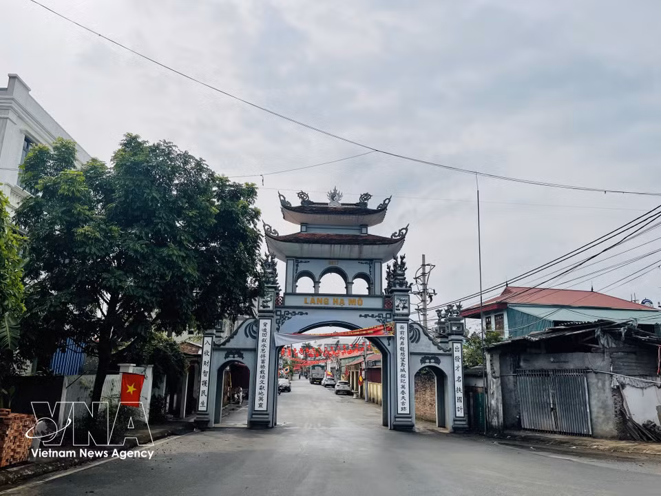 Ha Mo village in O Dien commune, Hanoi is renowned for its long-standing history and rich cultural heritage. (Photos: VNA)